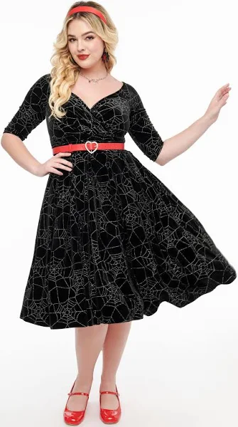 Vintage 1950s Spiderweb Velvet Swing Dress